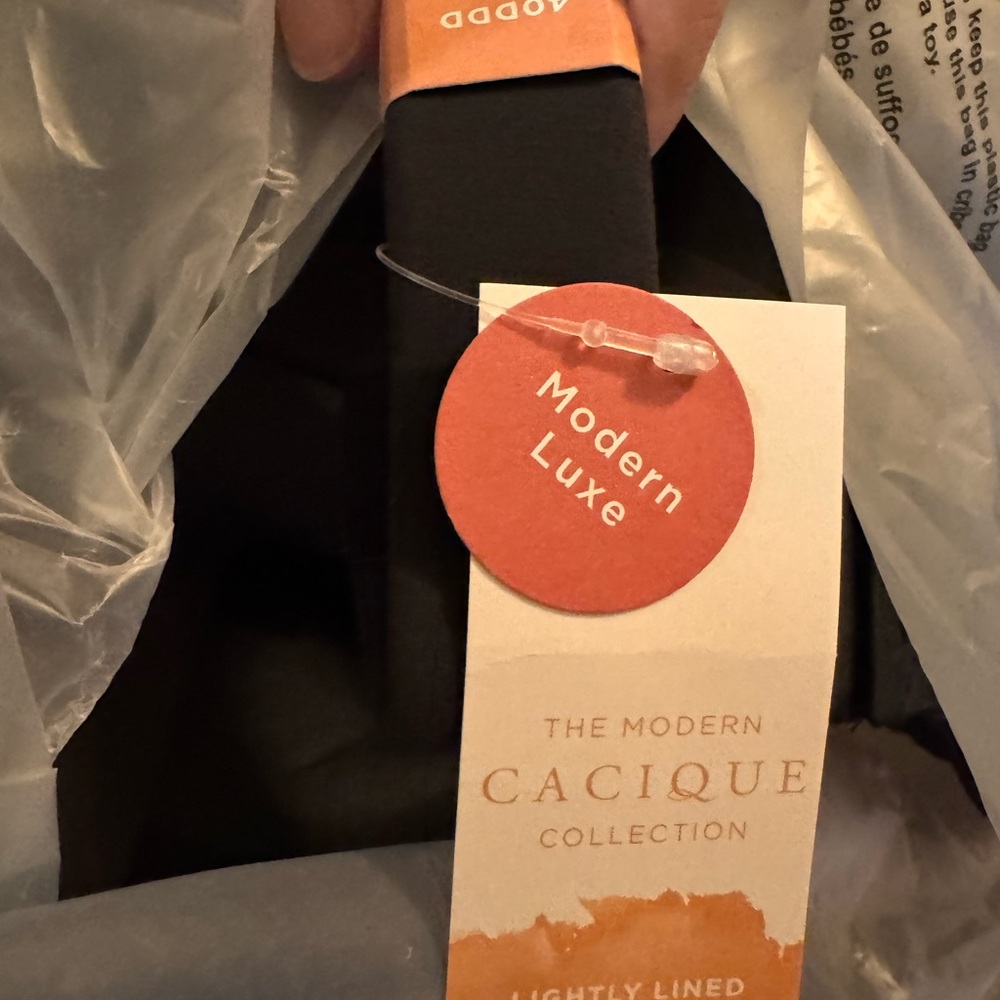 Modern Luxe Cacique Lightly Lined Bra